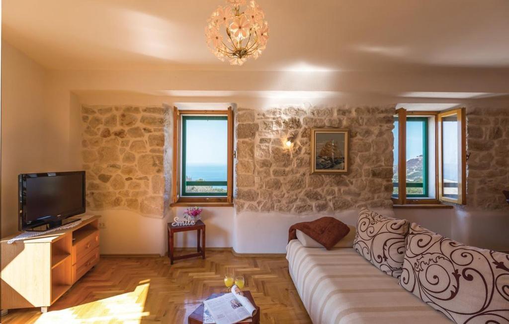 Vacation Apartments Feniks Tučepi Exteriér fotografie