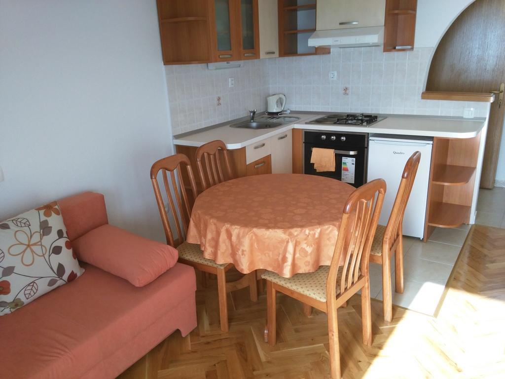 Vacation Apartments Feniks Tučepi Exteriér fotografie